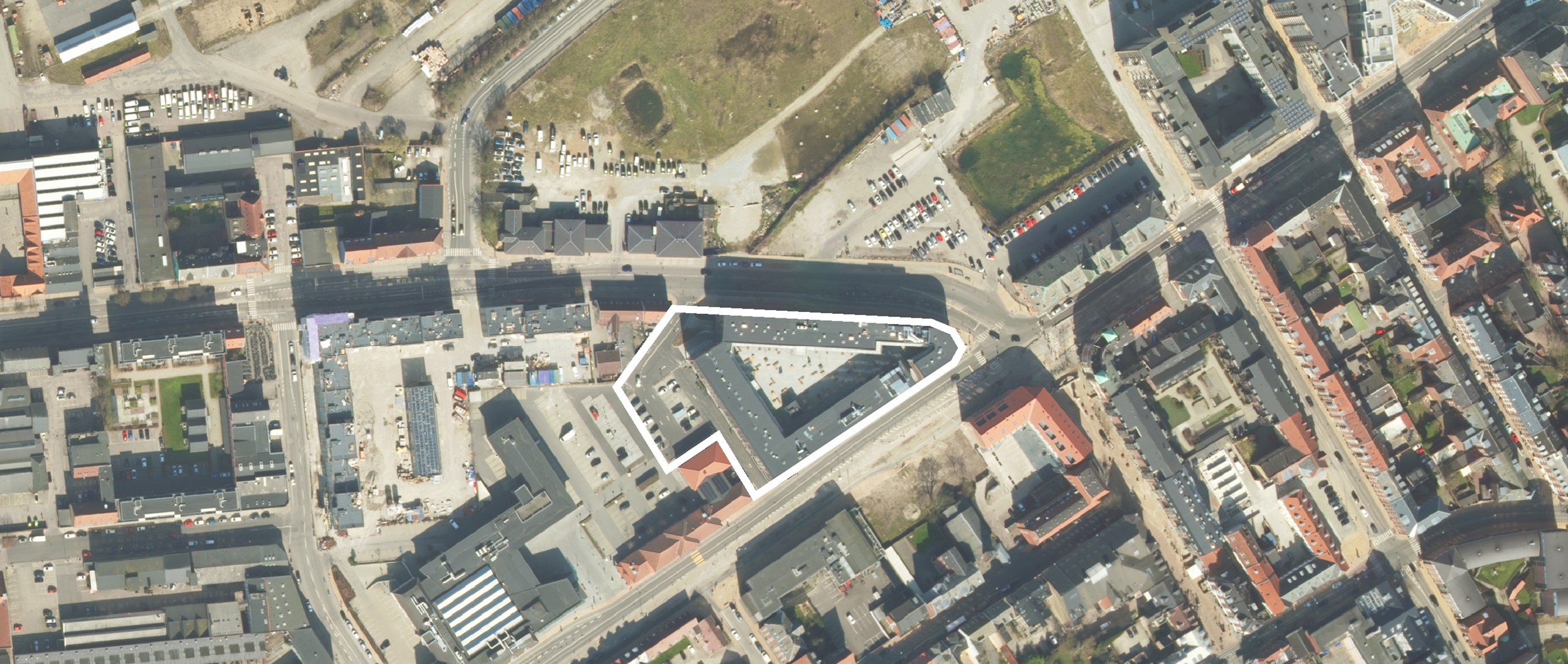 I centrum af Odense, i gå afstand til alt ligger dette unikke projekt.